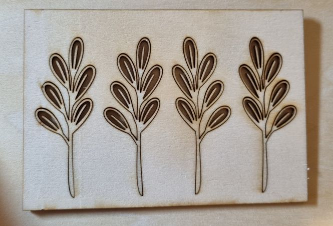 Hovedbilde Blader-Scrappehuset egen trepynt- T119