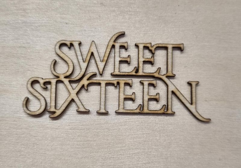 Sweet sixteen - Scrappehusets egen trepynt - T169