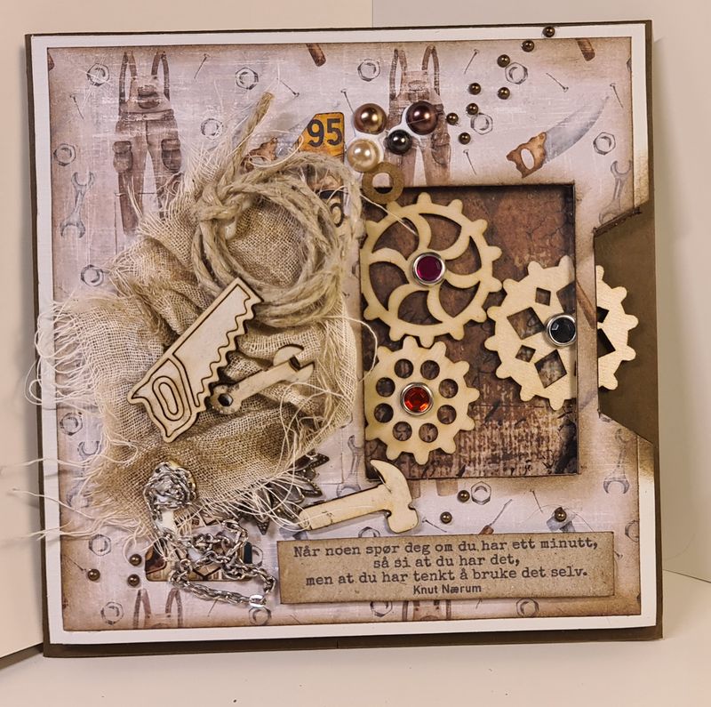 Scrapphehuset- Alt til scrapping-Dies-stempel-mønsterark-kartong-Pynt-Blomster-3Dpute-Lim-tape-verktøy-mønster bøker- stempelpute-bånd-trepynt- spesial kartog-Mintay-scrapboys-Papirdesign-kort og godt- Rayher-studio light- scrapmagasinet-Jorun scraperier-